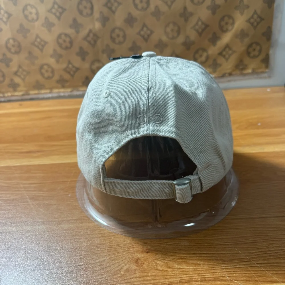 ALO Yoga Beige Embroidered Logo Baseball Cap